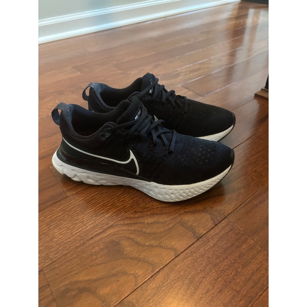 Nike React Infinity Run Flyknit 2 Womens Running Shoes Black White US 7.5